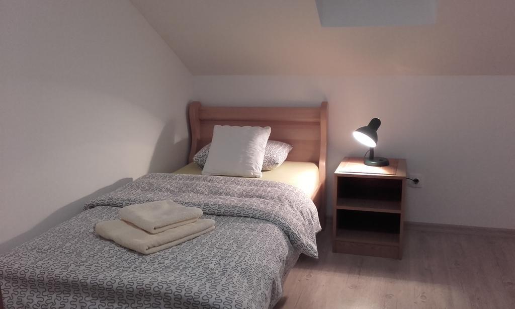 Apartmani Maraton Vukovar Ngoại thất bức ảnh