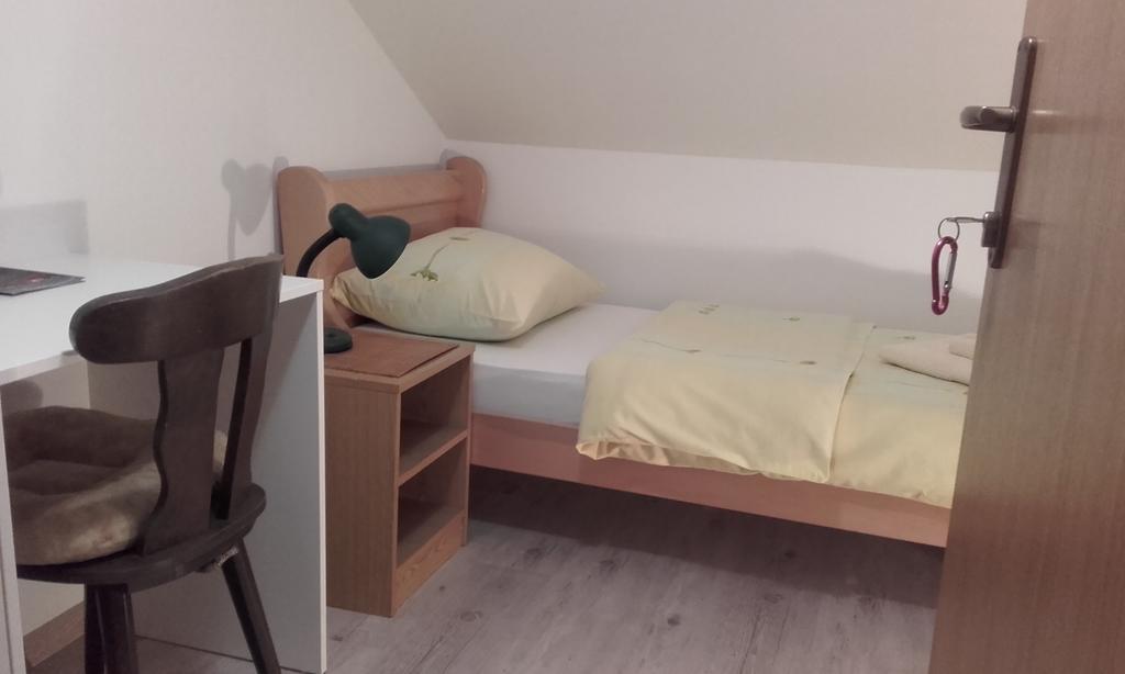 Apartmani Maraton Vukovar Ngoại thất bức ảnh