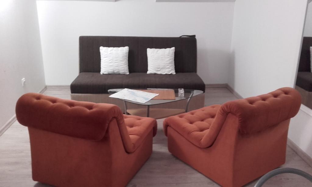 Apartmani Maraton Vukovar Ngoại thất bức ảnh