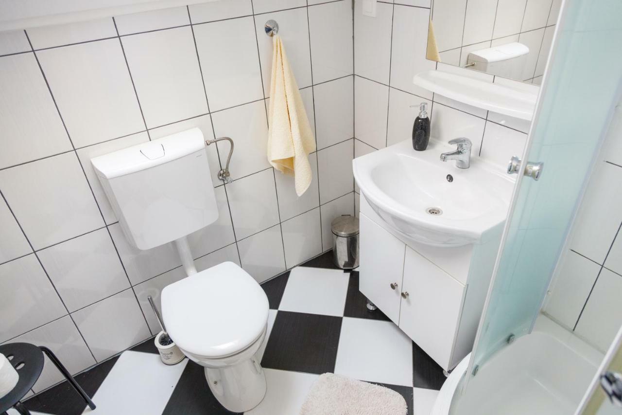Apartmani Maraton Vukovar Ngoại thất bức ảnh