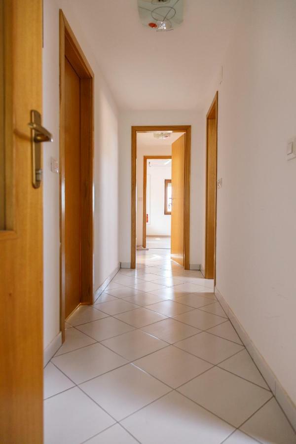 Apartmani Maraton Vukovar Ngoại thất bức ảnh