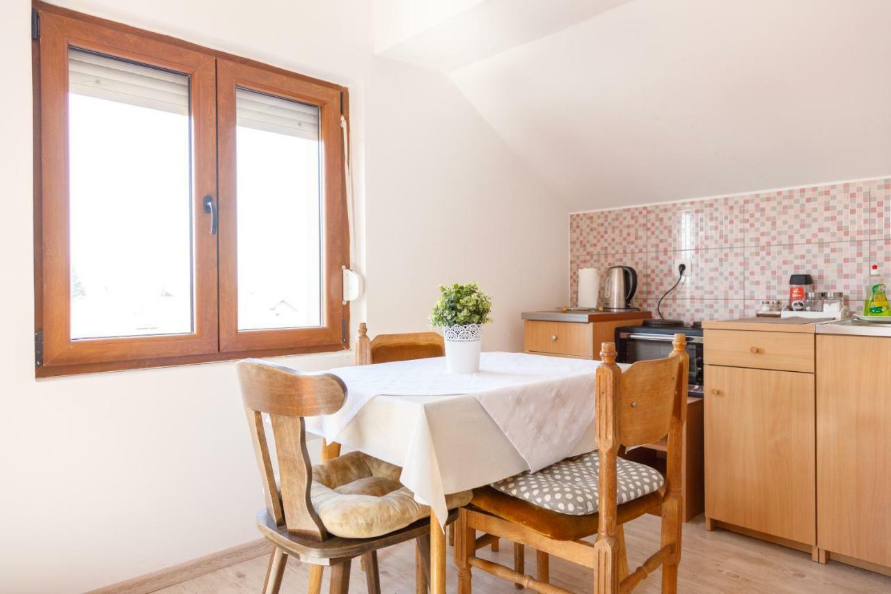 Apartmani Maraton Vukovar Ngoại thất bức ảnh
